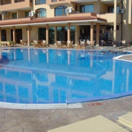 Golden Beach Aparthotel Sunny Beach Exterior photo